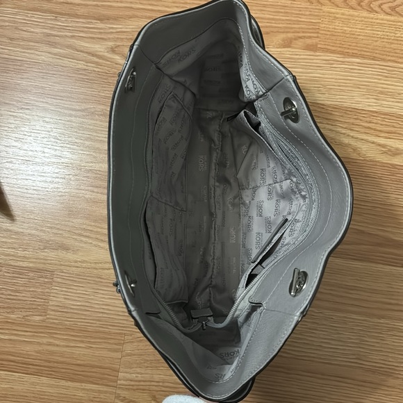 Michael Kors large shoulder bag - Picture 3 of 5